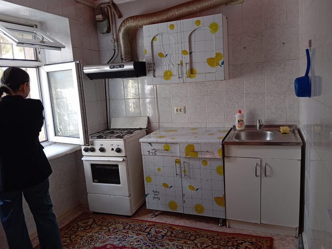 Аренда, 104 серия, 3 ком, 98 м2, этаж 1/4, Сост: Среднее - фото 4