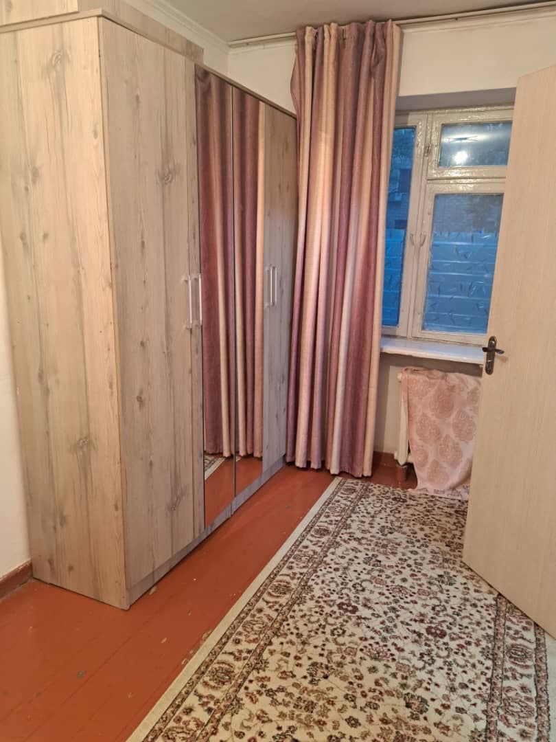 Аренда, Хрущёвка, 2 ком, 42 м2, этаж 2/4, Сост: Хорошее - фото 1