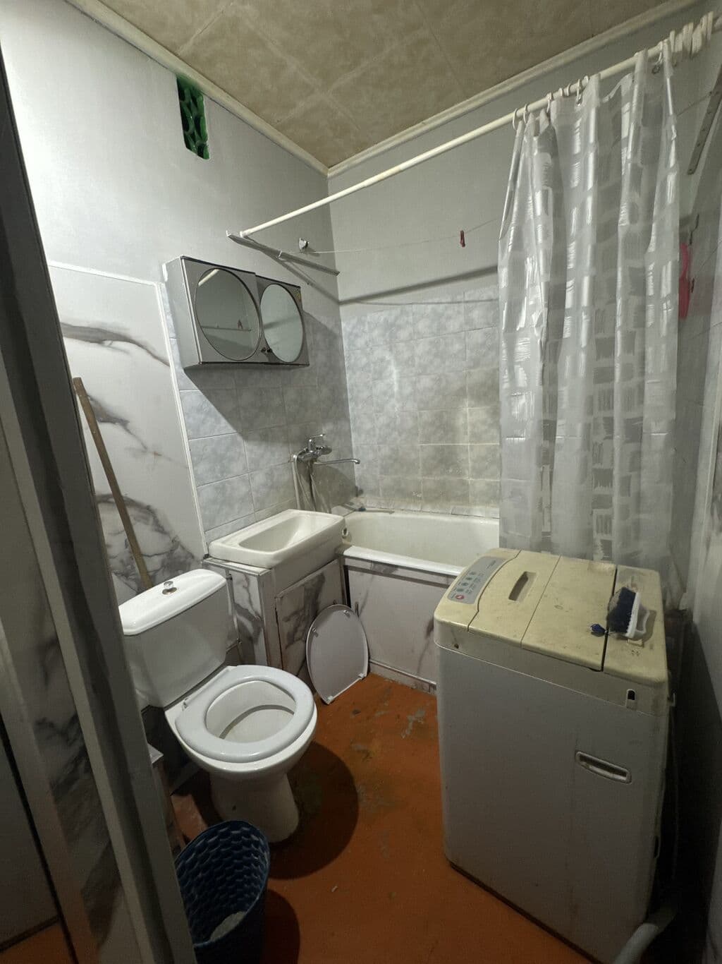 Продажа, 105 серия, 1 ком, 35 м2, этаж 1/9, Сост: Среднее - фото 3