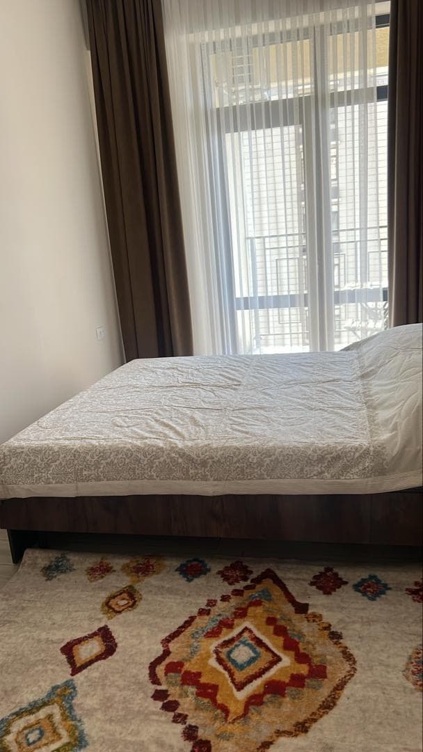 Аренда, Элитка, 2 ком, 60 м2, этаж 9/13, ж/к МГС, Сост: Евроремонт - фото 1