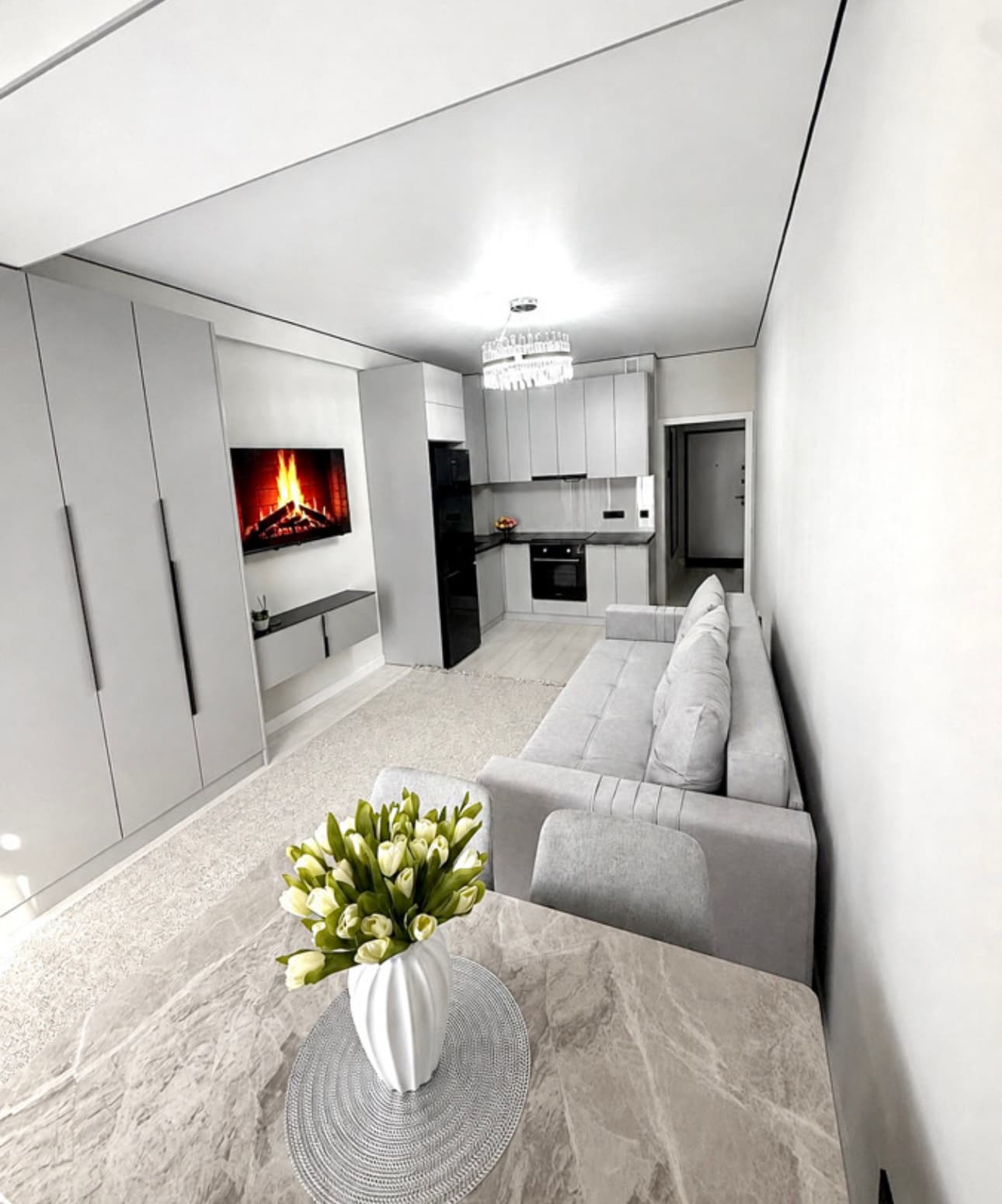 Продажа, Элитка, 2 ком, 47 м2, этаж 2/10, Сост: Евроремонт - фото 2