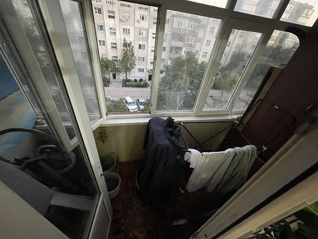 2 ком, 105 серия, 50 м2, этаж 5/5, Сост: Среднее