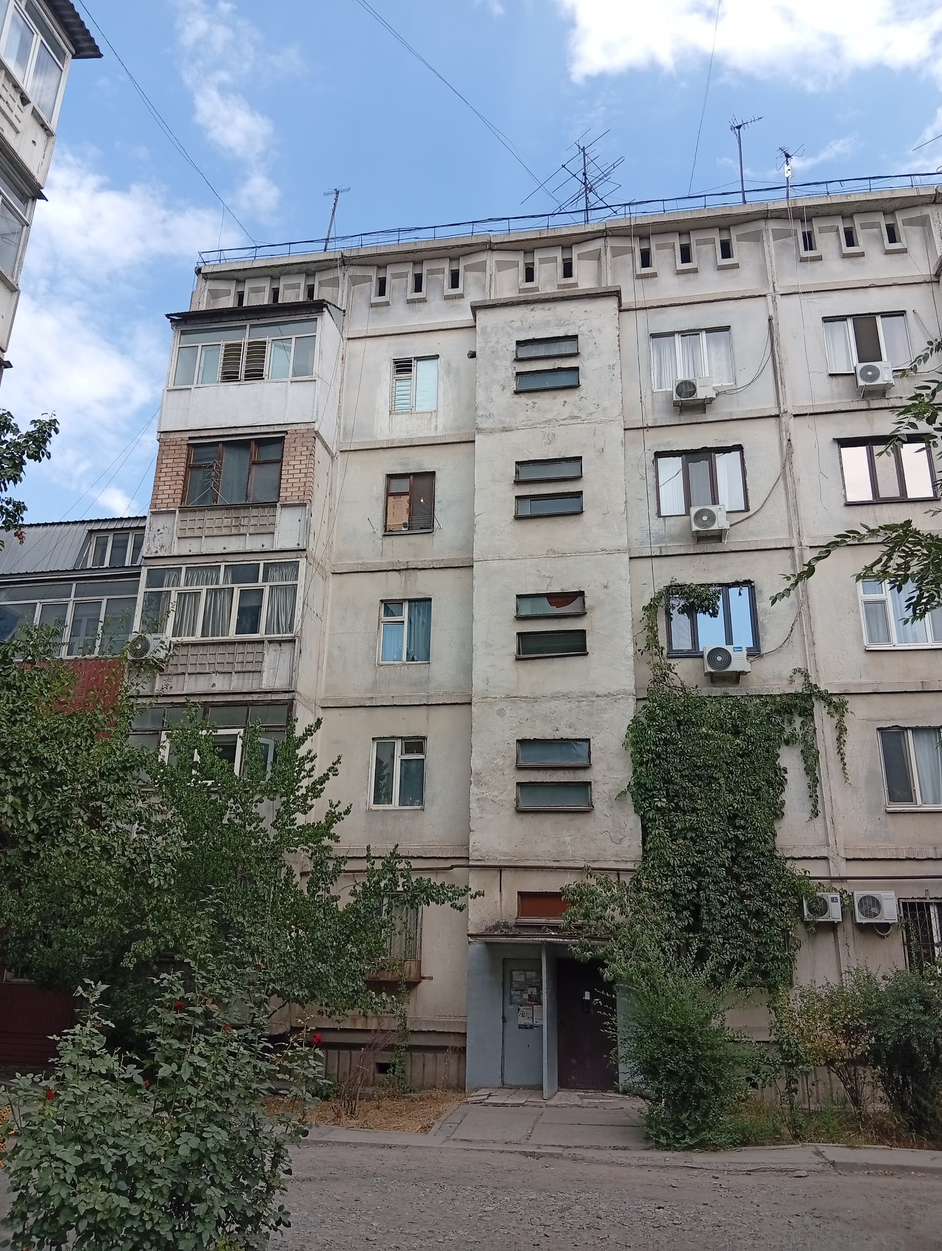 1 ком, 105 серия, 34 м2, этаж 5/5, Сост: Евроремонт