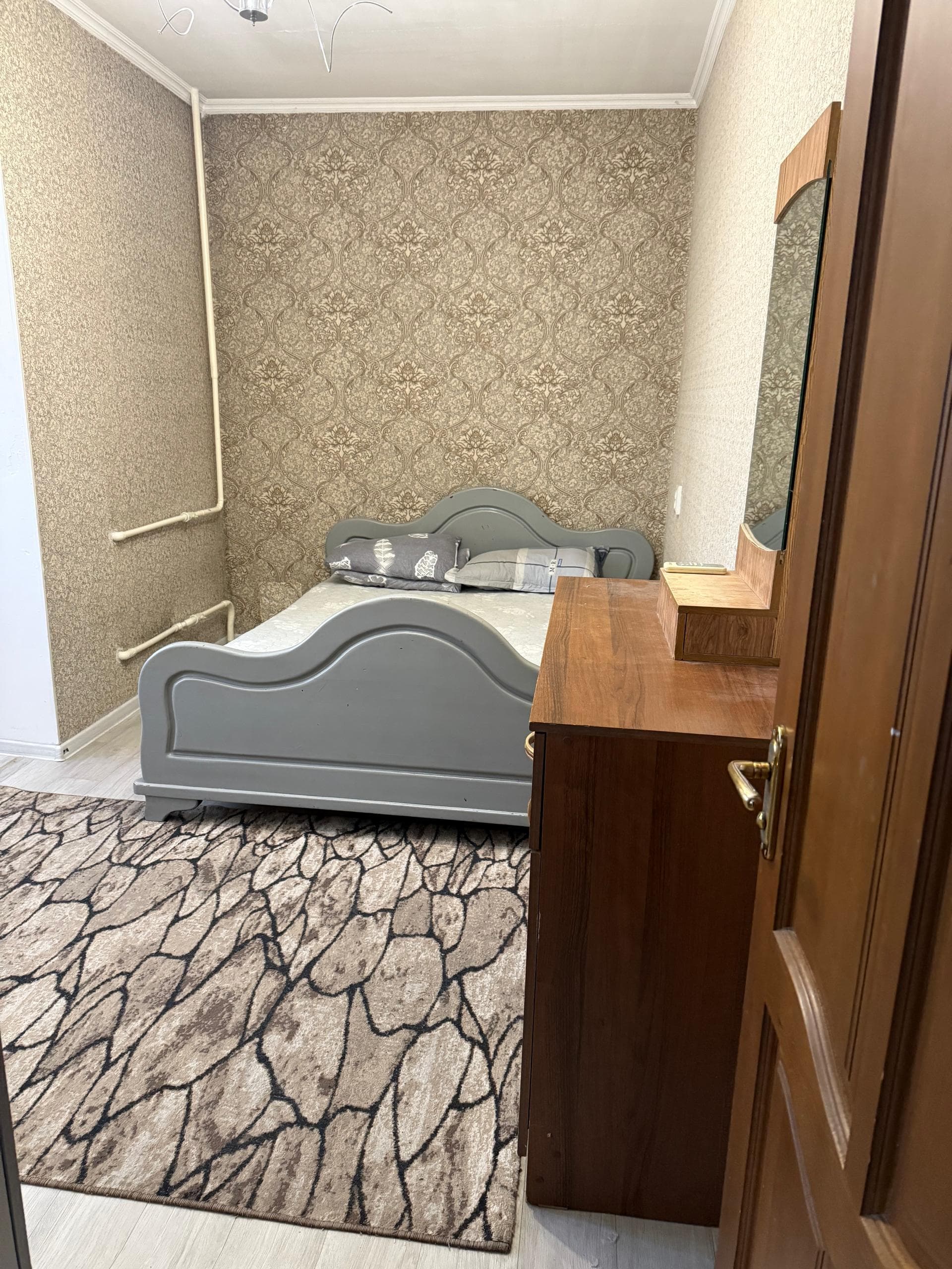 2 ком, Хрущёвка, 42 м2, этаж 2/4, Сост: Евроремонт