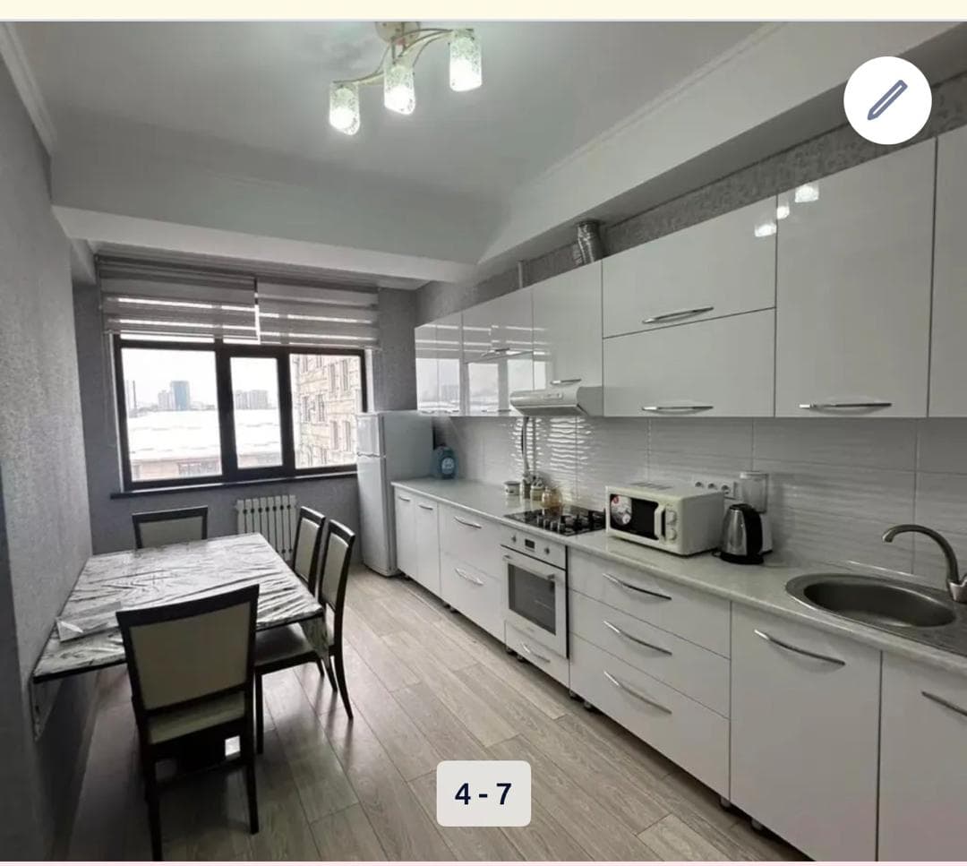 Элитка, 2 ком, 80 м2, этаж 7/9, ж/к Тихий Центр, Сост: Евроремонт