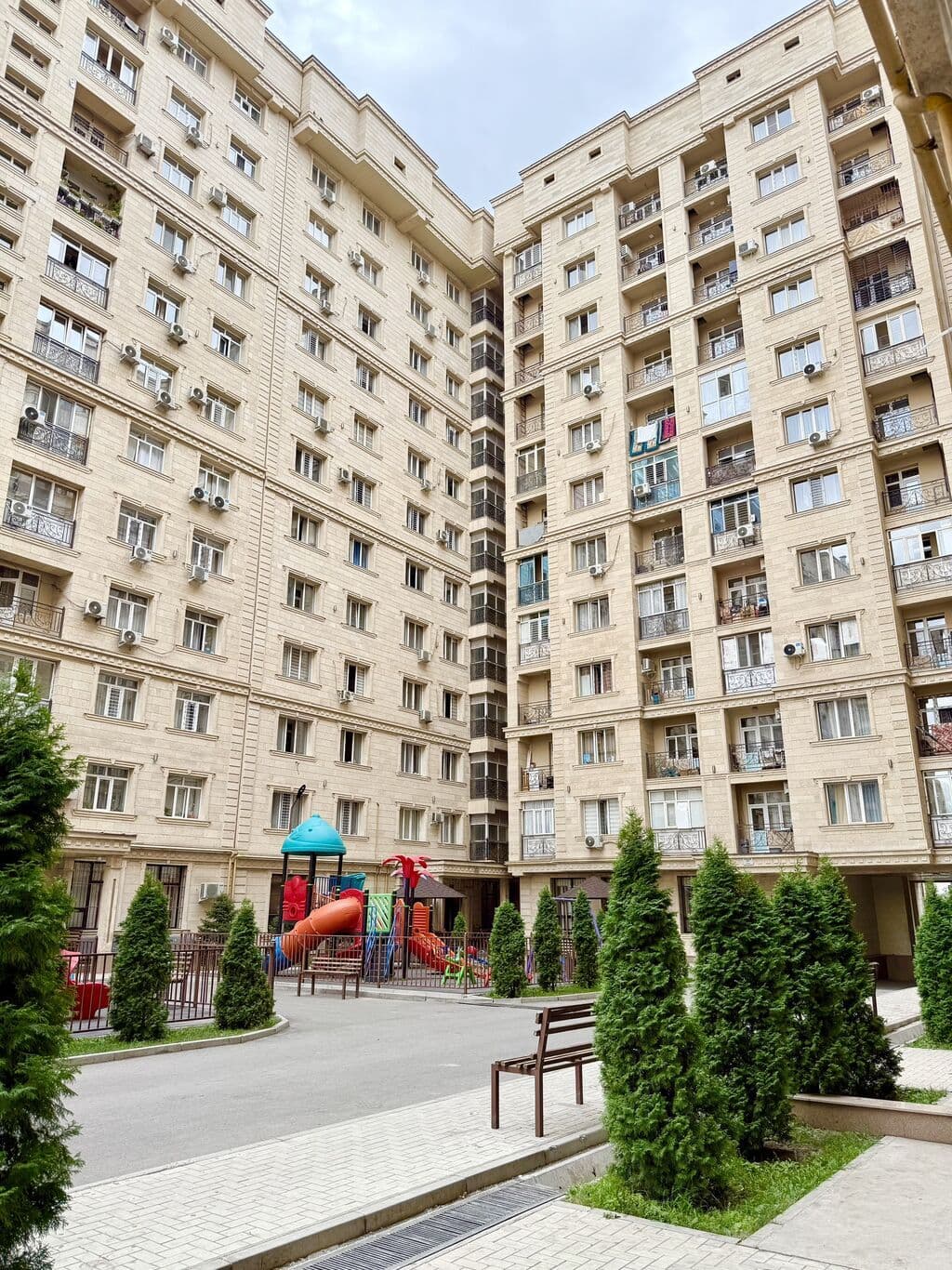 Элитка, 2 ком, 60 м2, этаж 12/8, ж/к Ботанический Сад, Сост: Евроремонт