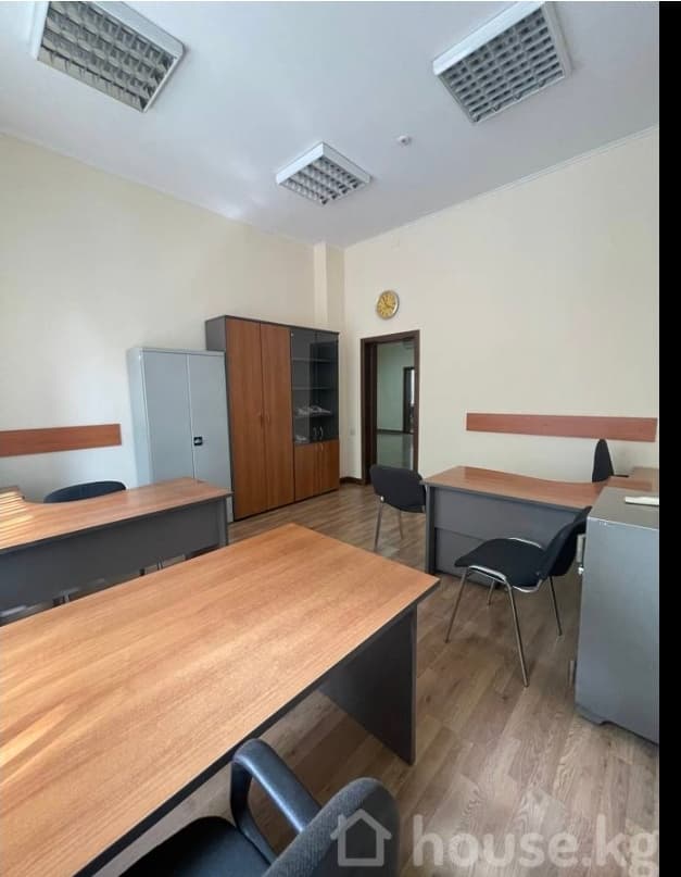 Офис, Коммерческая, 300 м2, этаж 1/10, Сост: Евроремонт - фото 16