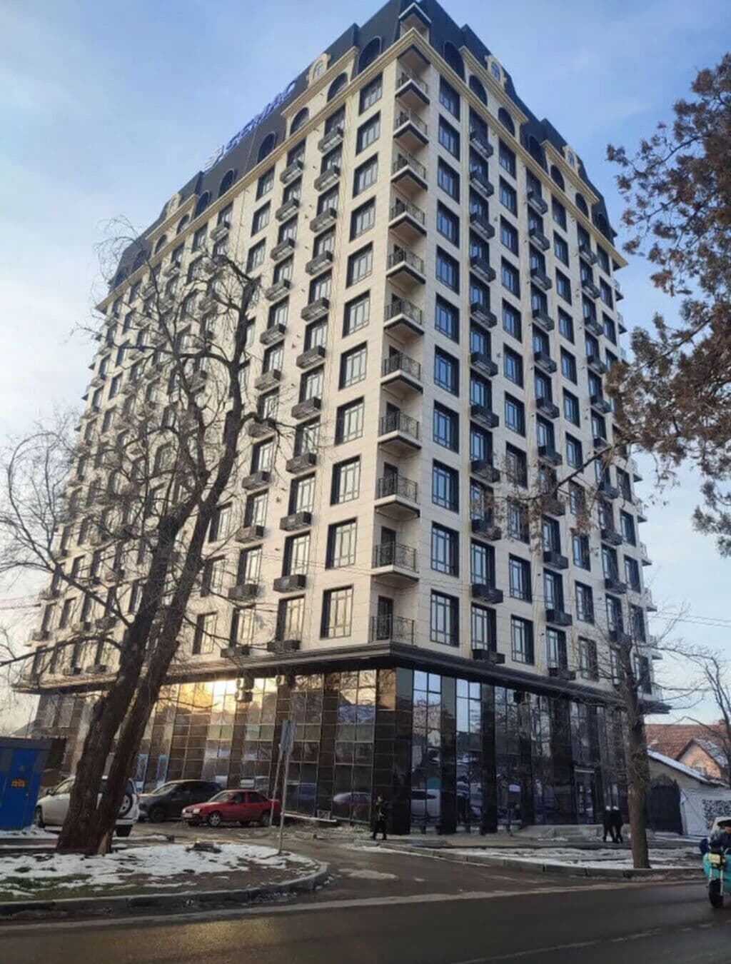 Элитка, 2 ком, 61 м2, этаж 12/14, ж/к Rayyan Center, Сост: Сдан ПСО