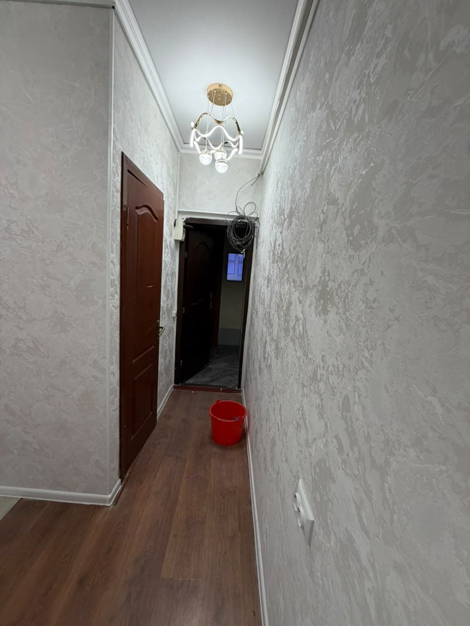 1 ком, 106 улучшенная, 46 м2, этаж 1/9