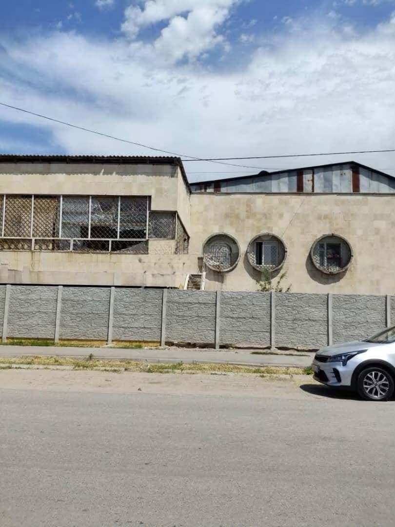 Продажа, Готовый Бизнес, Коммерческая, 700 м2, этаж 2/2, Сост: Среднее
