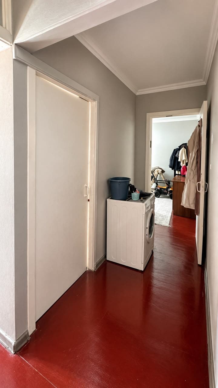 2 ком, 104 серия, 44 м2, этаж 2/4, Сост: Евроремонт