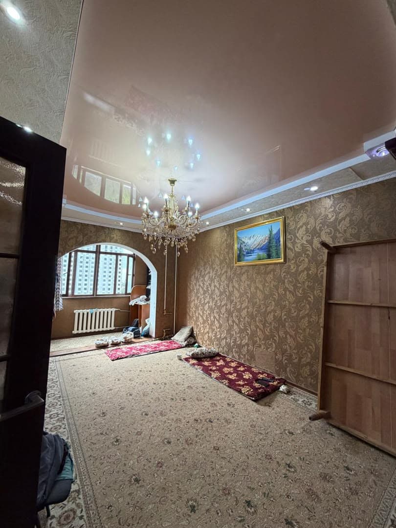 3 ком, 105 серия, 62 м2, этаж 5/9, Сост: Среднее