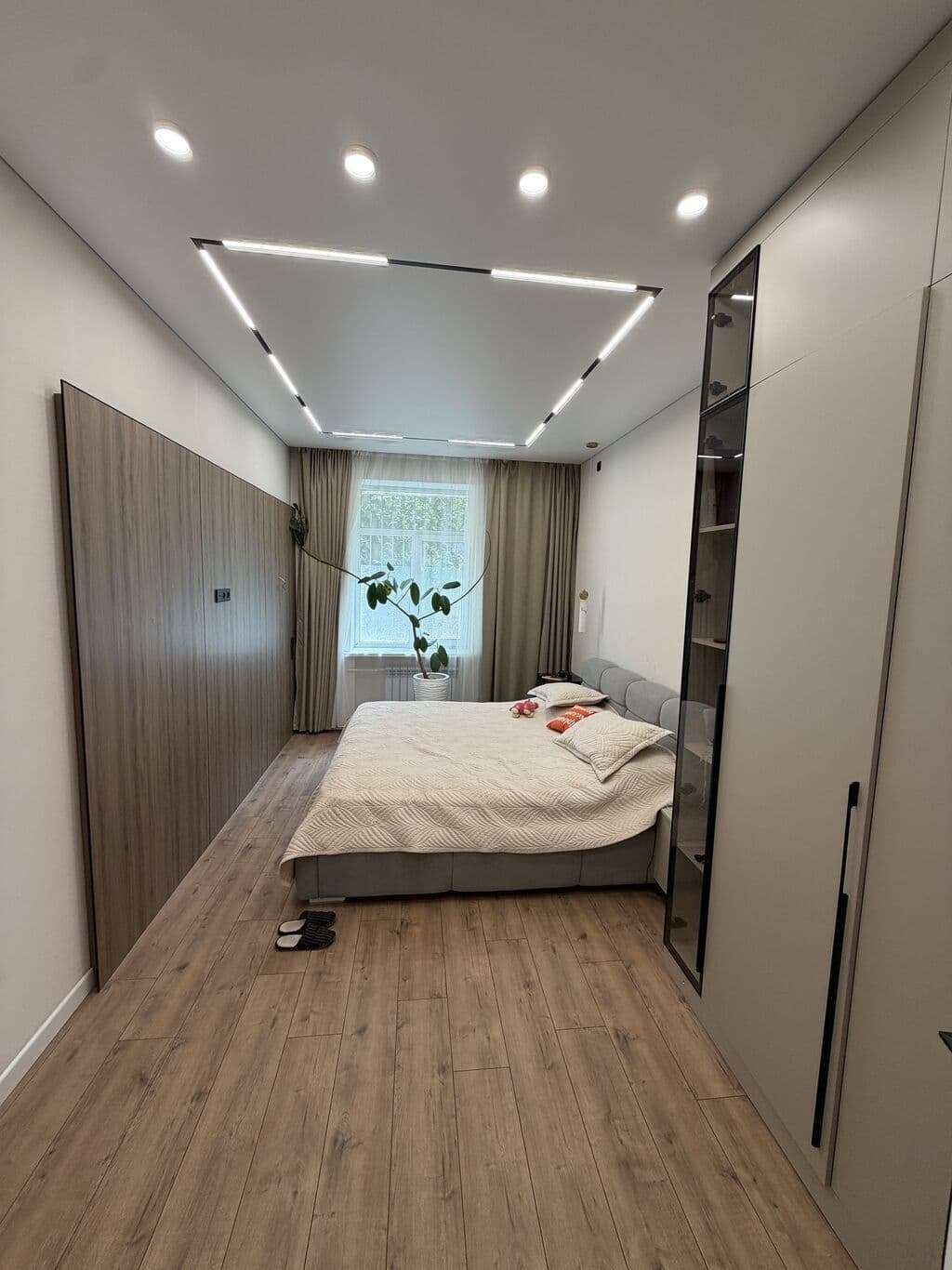 3 ком, Сталинка, 90 м2, этаж 1/3, Сост: Евроремонт - фото 11