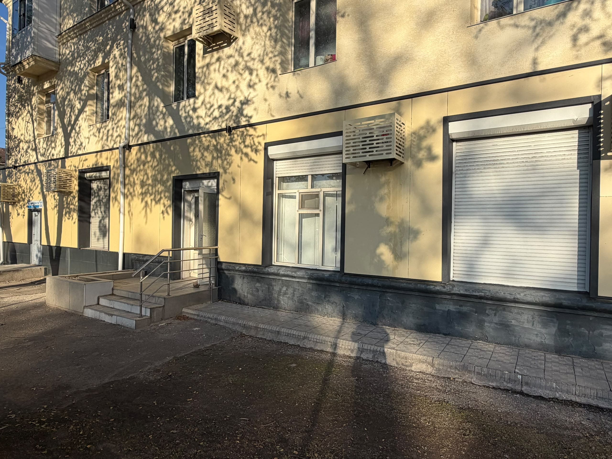 Офис, Коммерческая, 60 м2, этаж 1/4, Сост: Хорошее