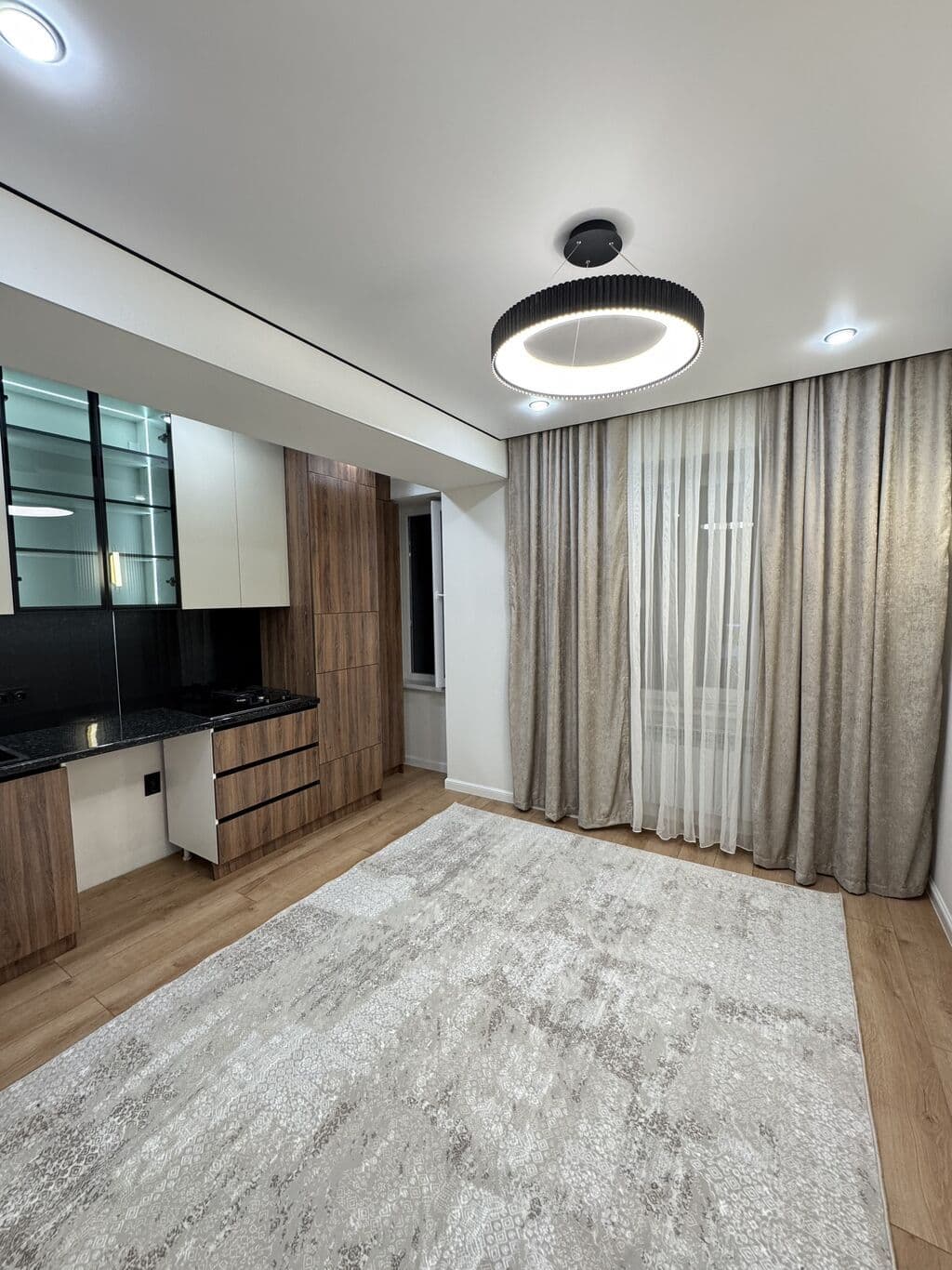 Элитка, 1 ком, 41 м2, этаж 2/5, ж/к Кут Парк (Kut Park)