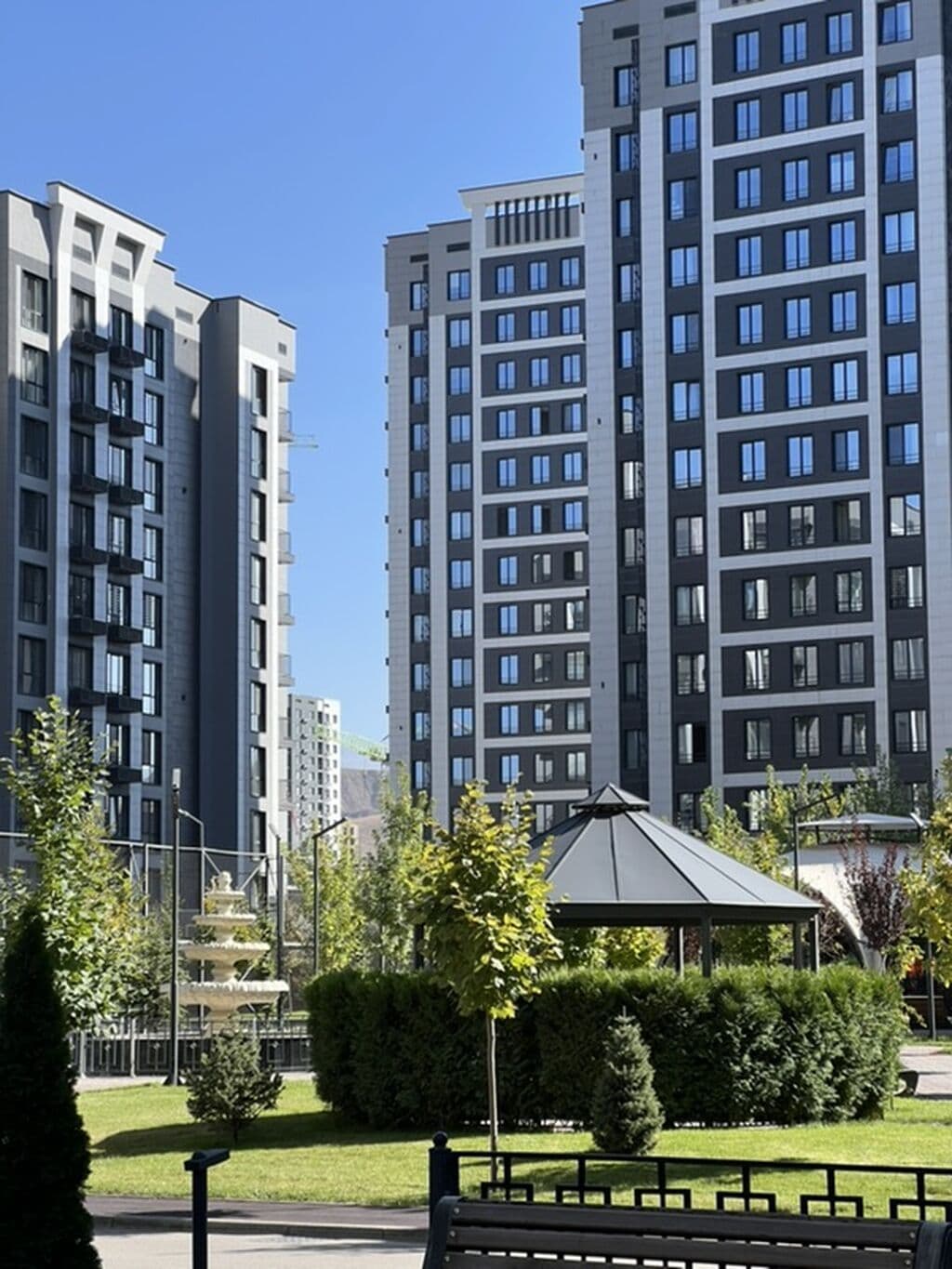 Элитка, 2 ком, 81 м2, этаж 9/14, ж/к Авангард Сити, Сост: Евроремонт